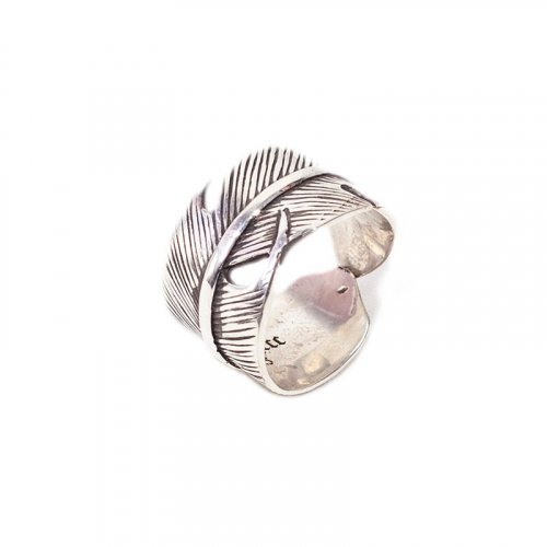 384 NATIVE AMERICAN FEATHER RING